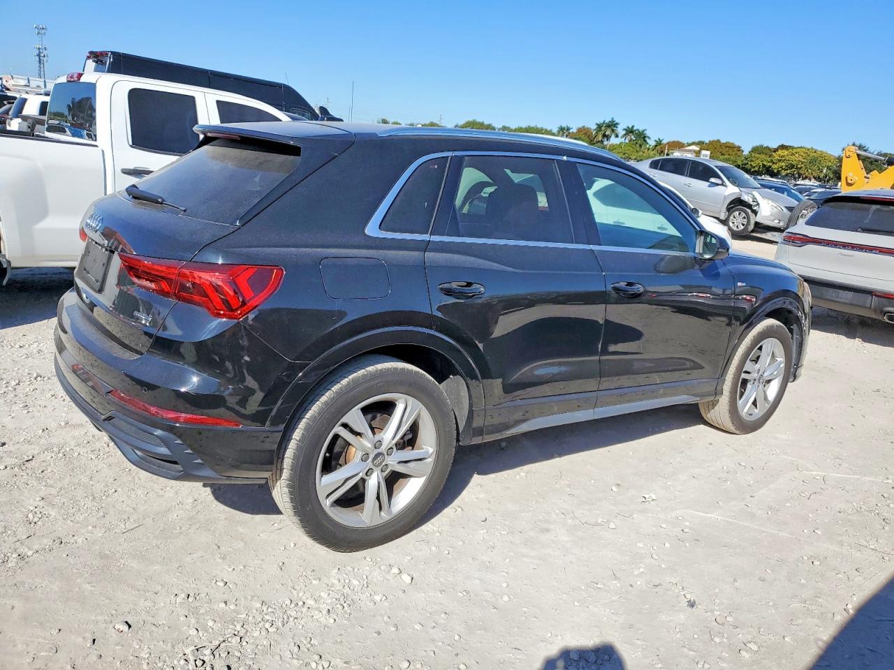 2021 AUDI Q3