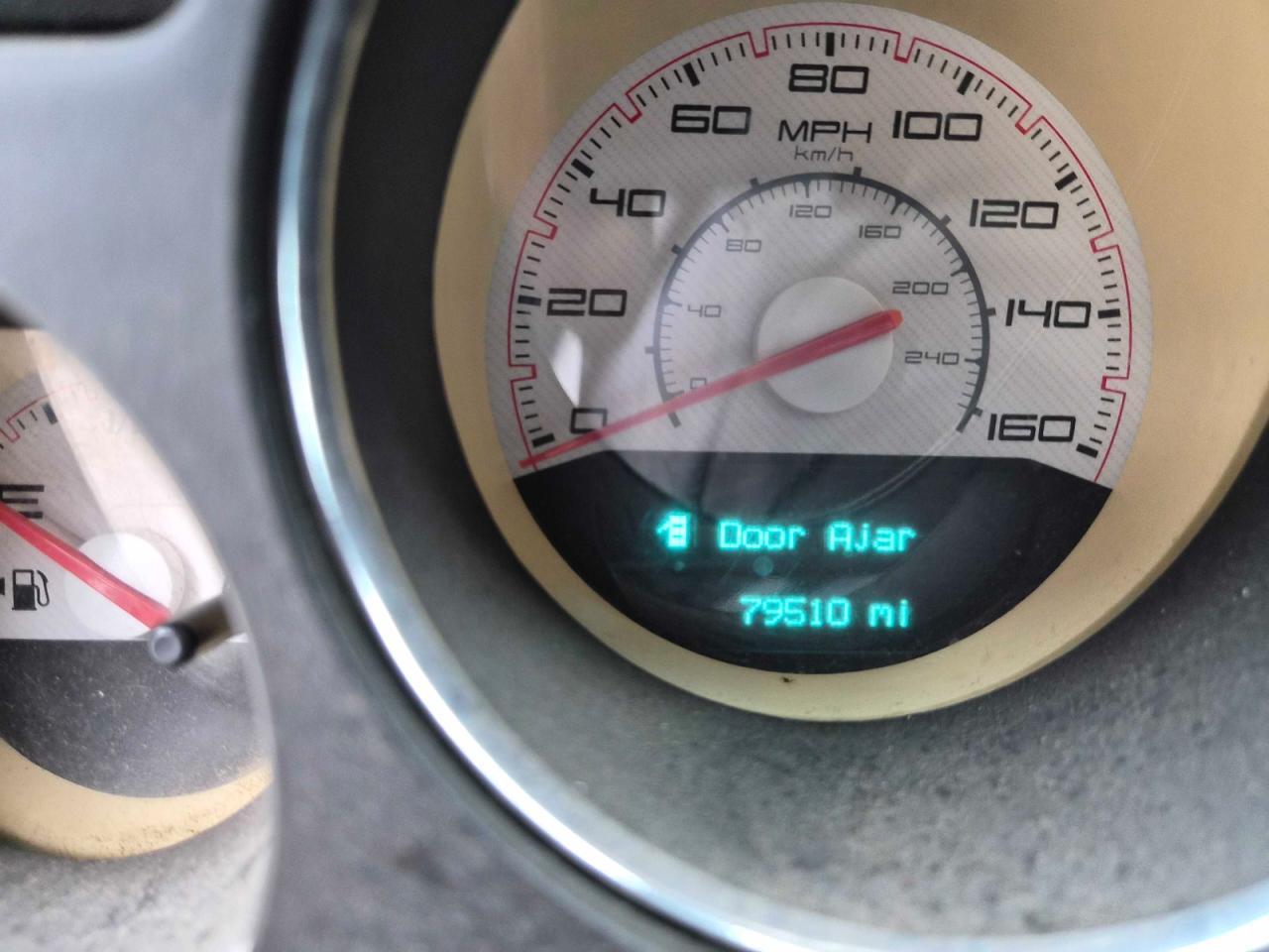 2013 DODGE Challenger