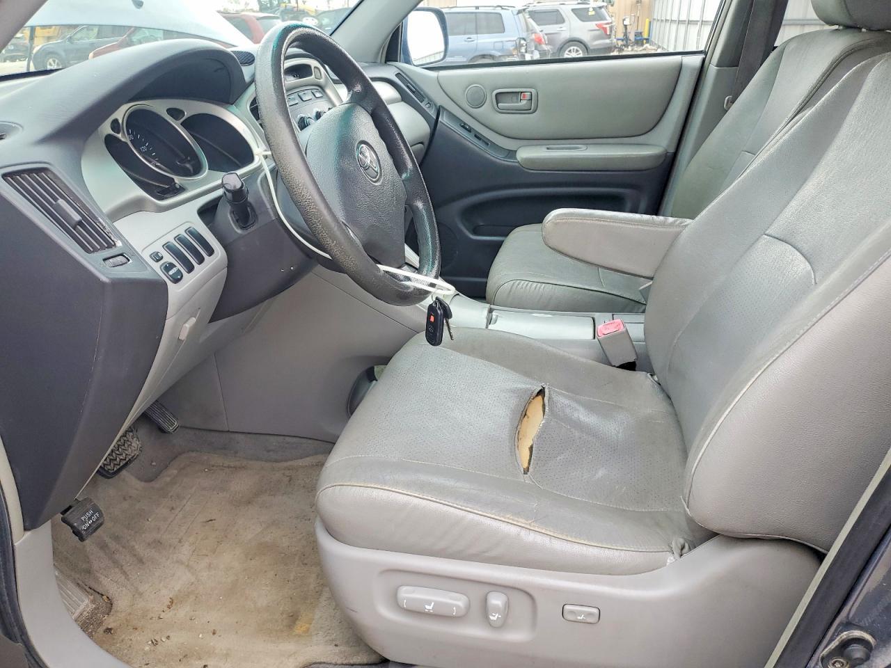 2006 TOYOTA HIGHLANDER