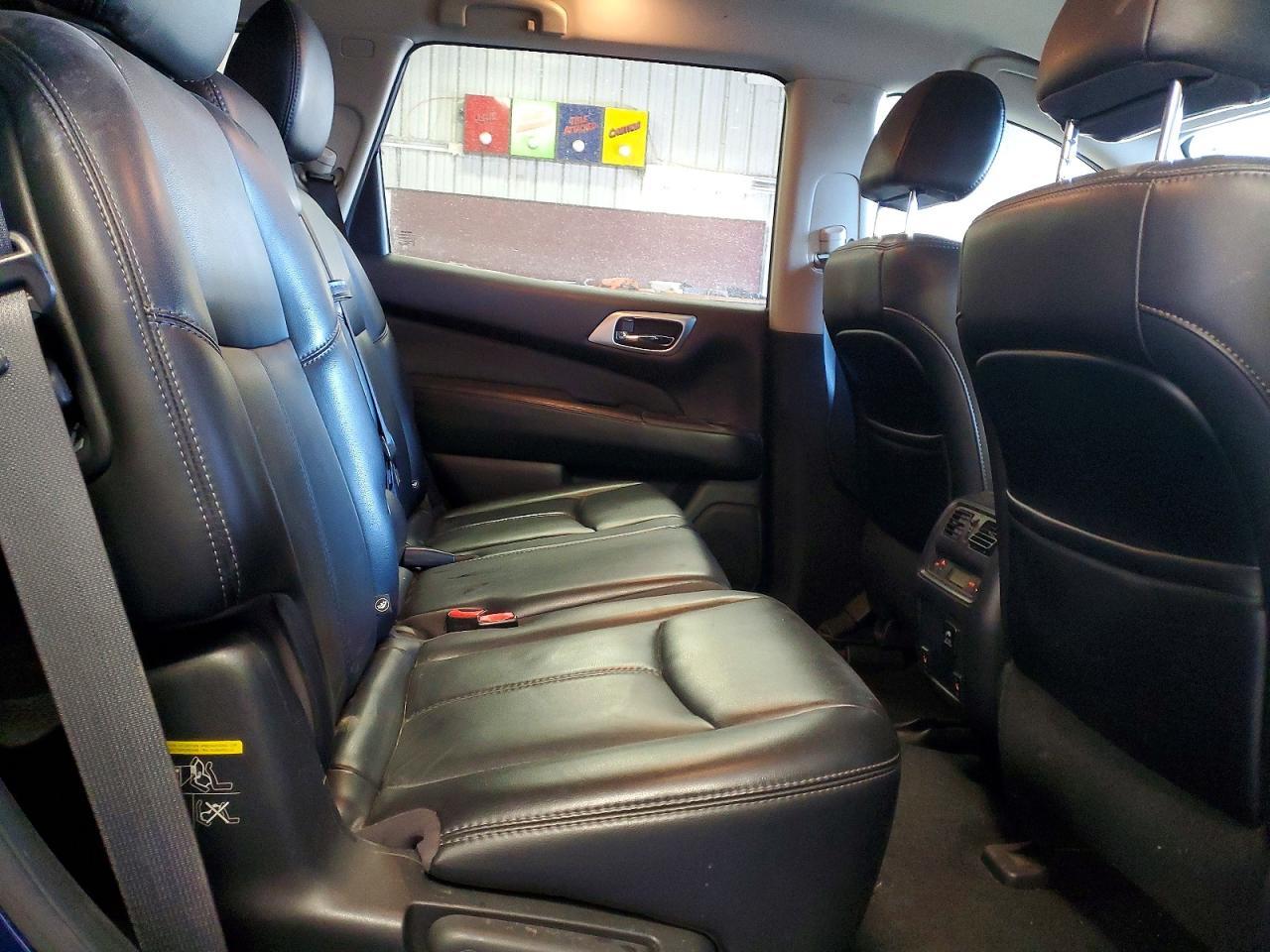 2017 NISSAN PATHFINDER
