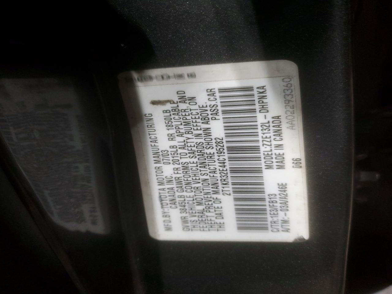2004 TOYOTA COROLLA