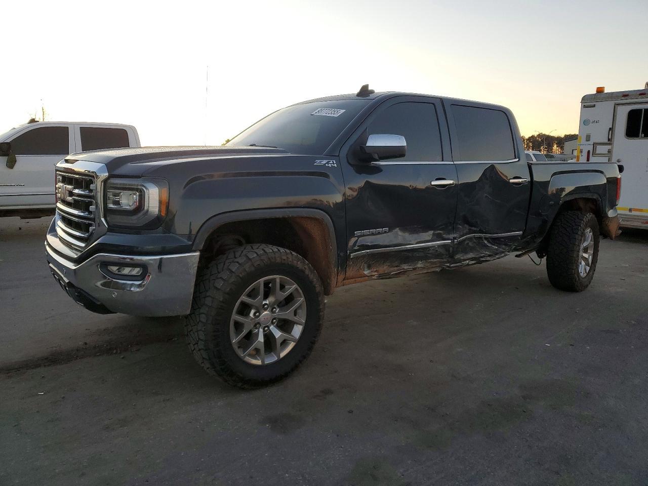2018 GMC Sierra