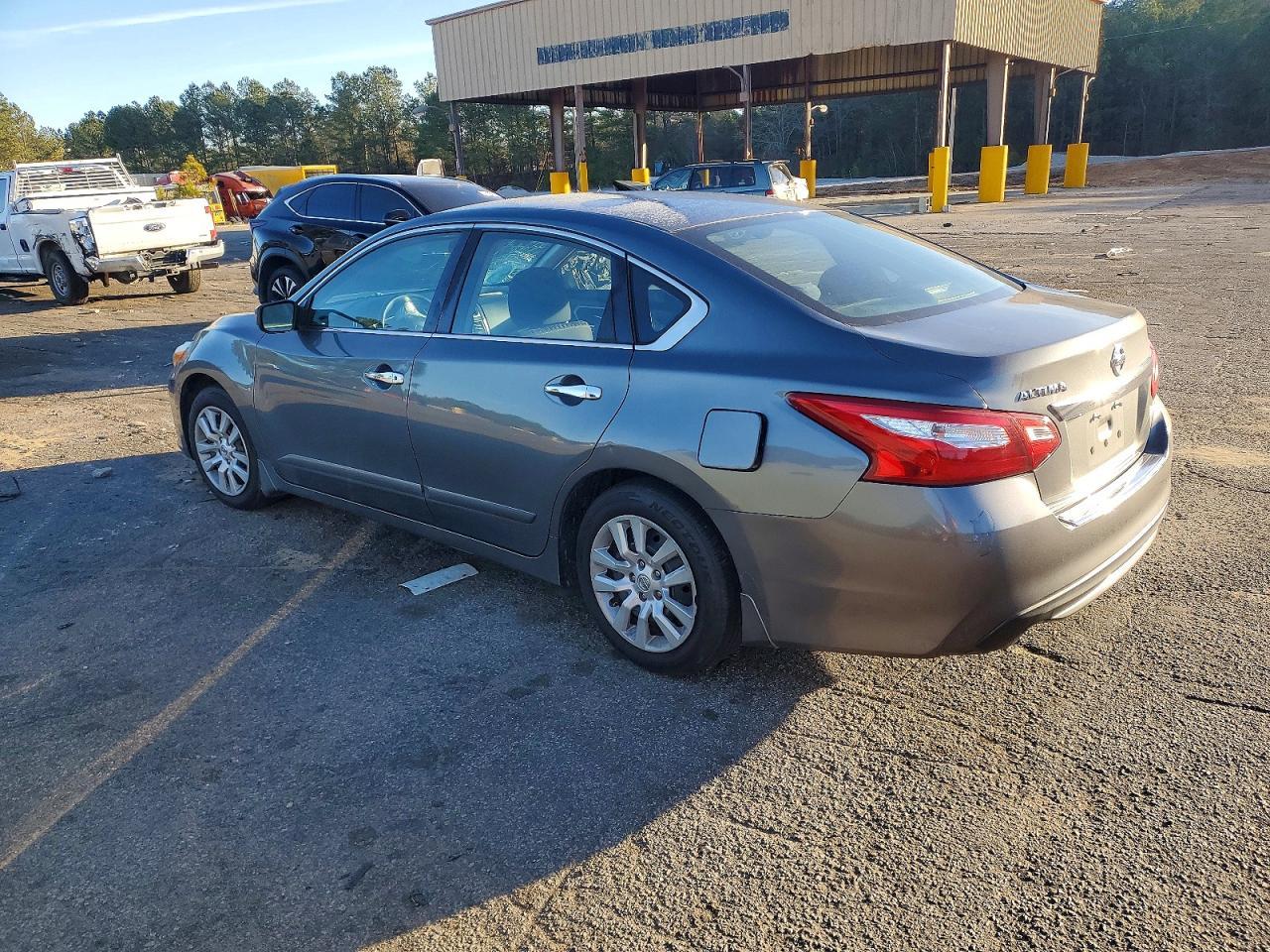 2017 NISSAN ALTIMA