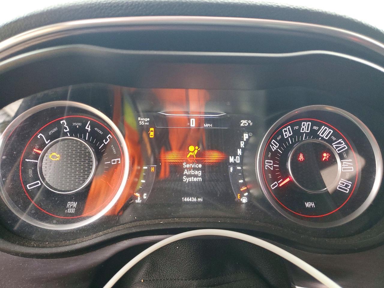 2015 DODGE Challenger