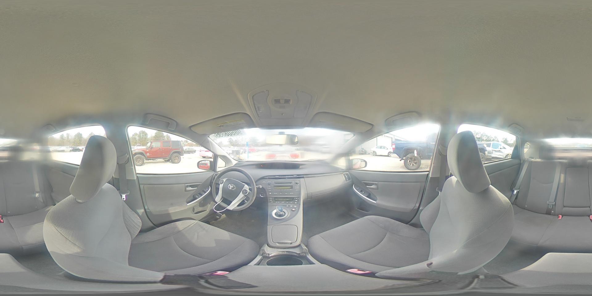 2011 TOYOTA PRIUS