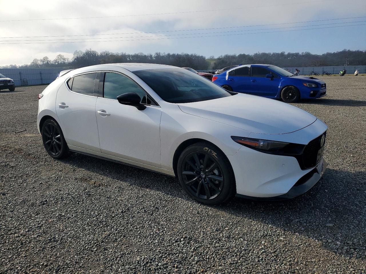 2025 MAZDA 3