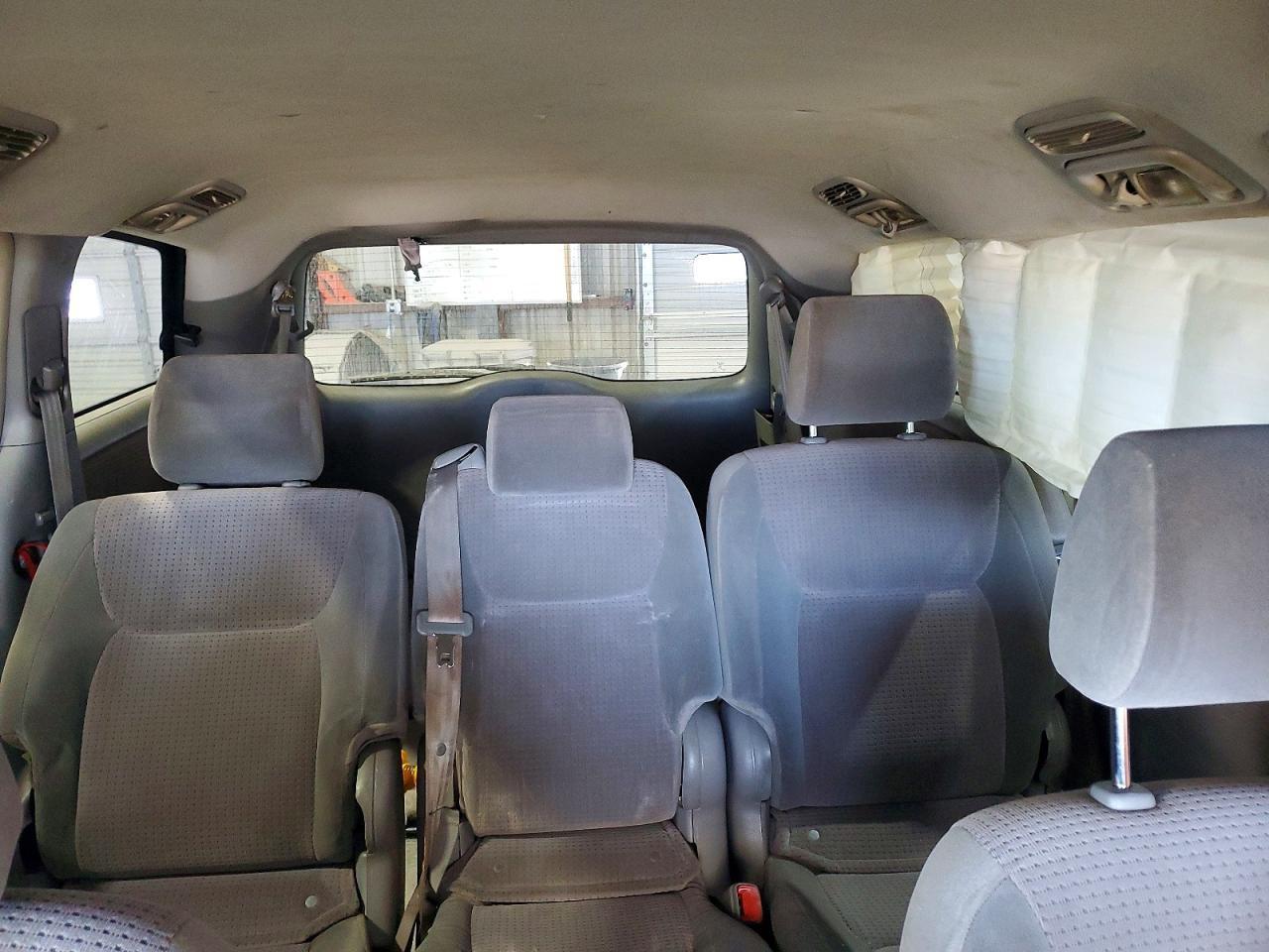 2006 TOYOTA SIENNA