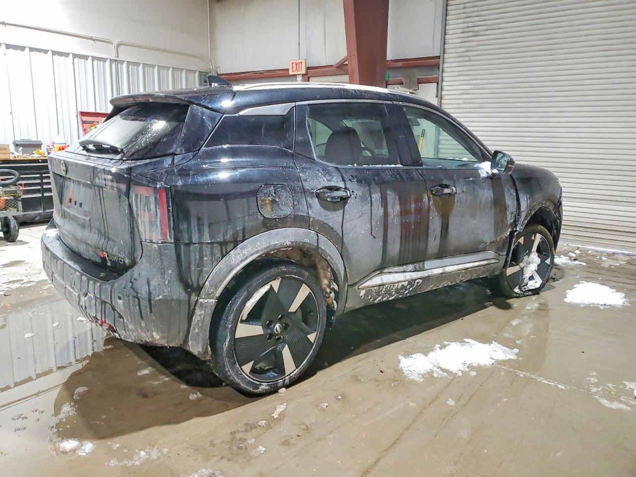 2025 NISSAN KICKS