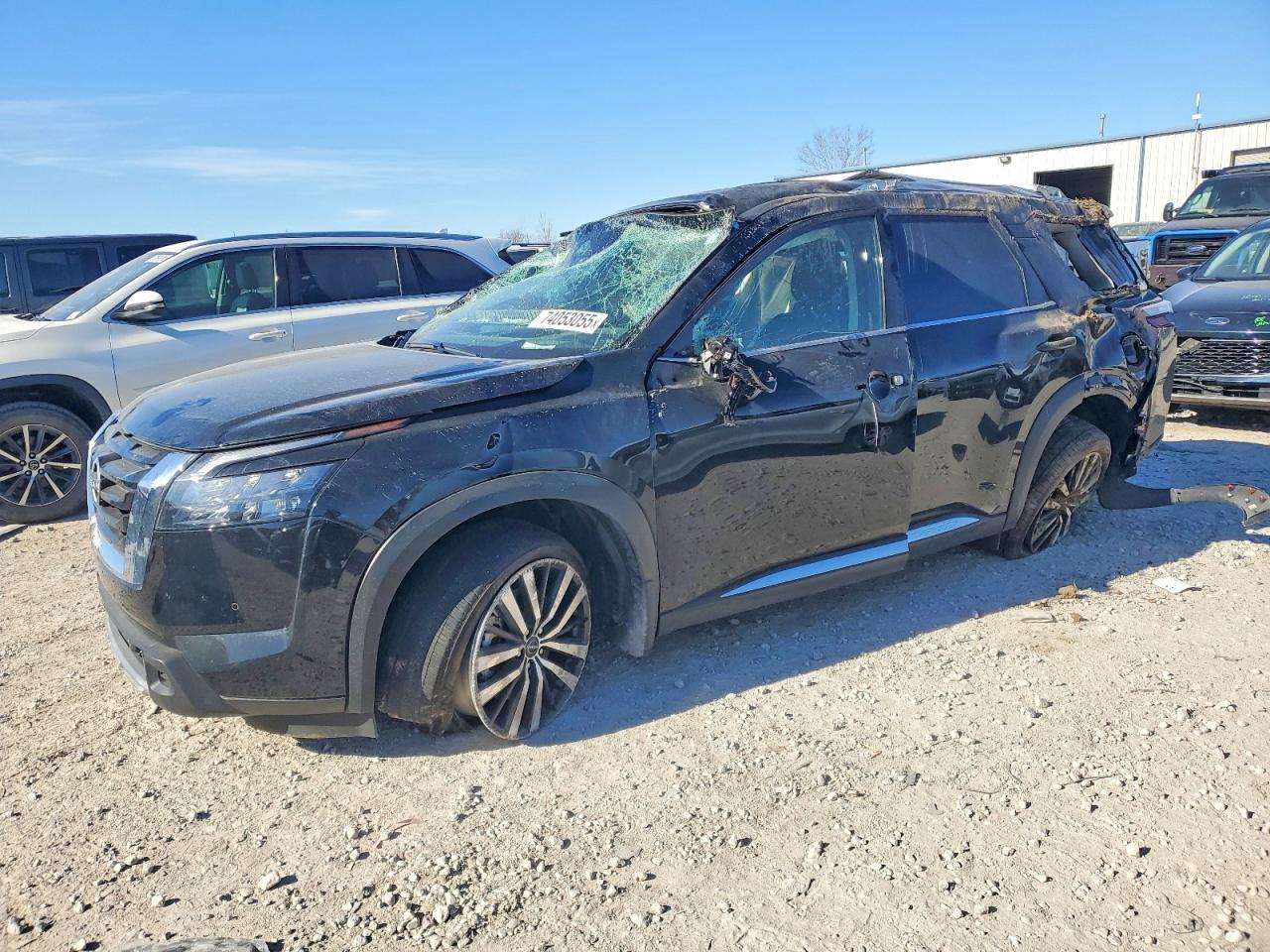 2025 NISSAN PATHFINDER