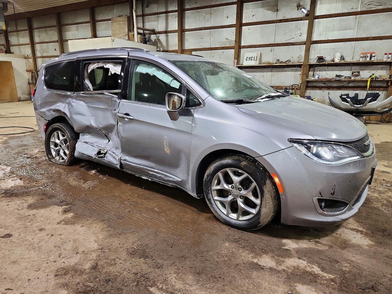 2020 CHRYSLER Pacifica