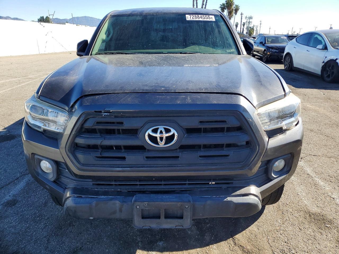 2016 TOYOTA TACOMA