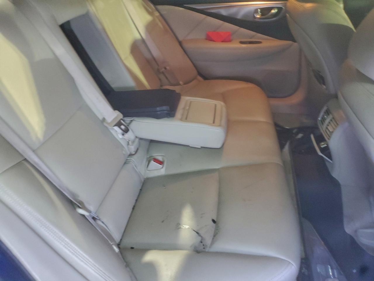2017 INFINITI Q50