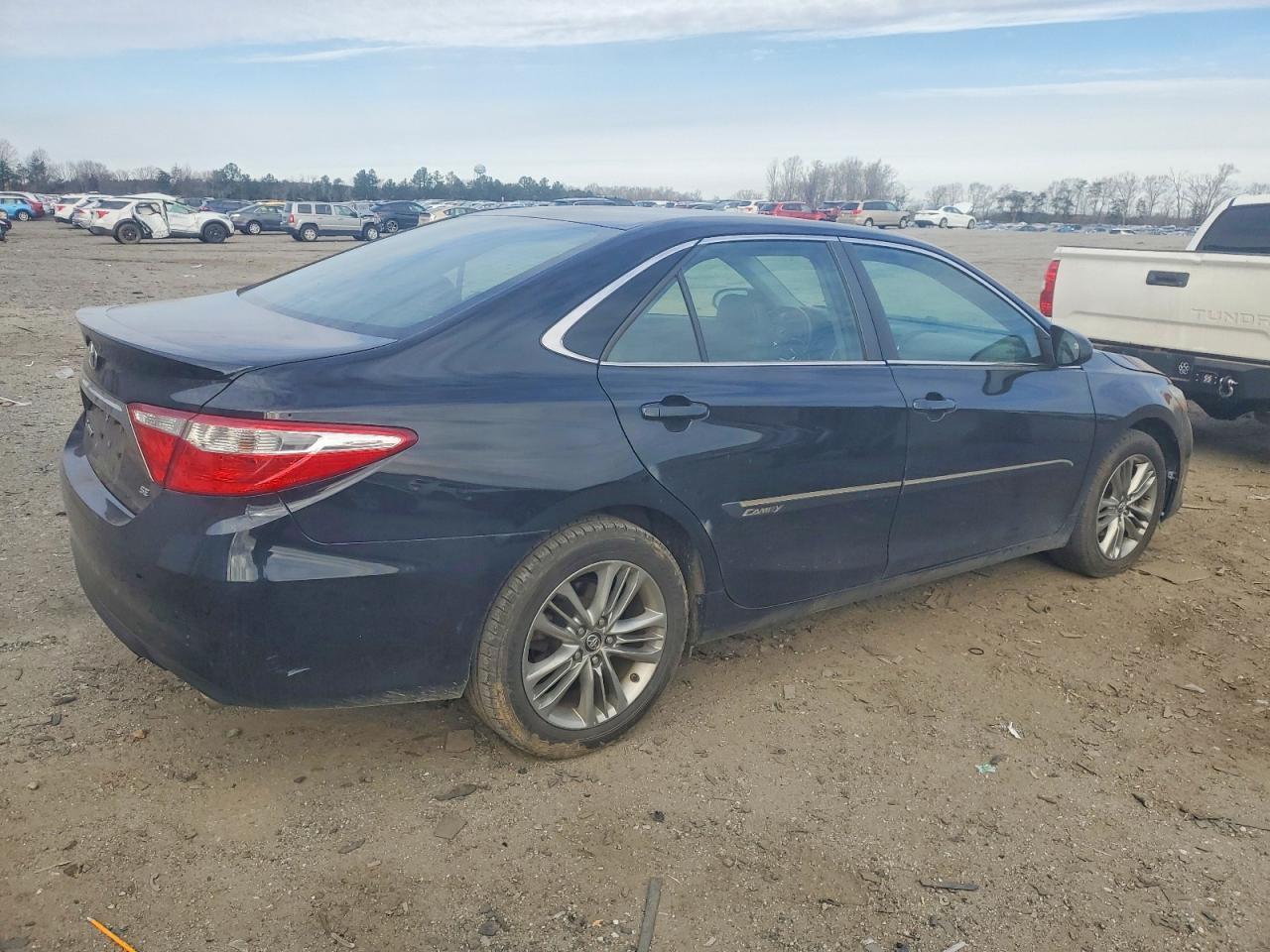 2017 TOYOTA CAMRY