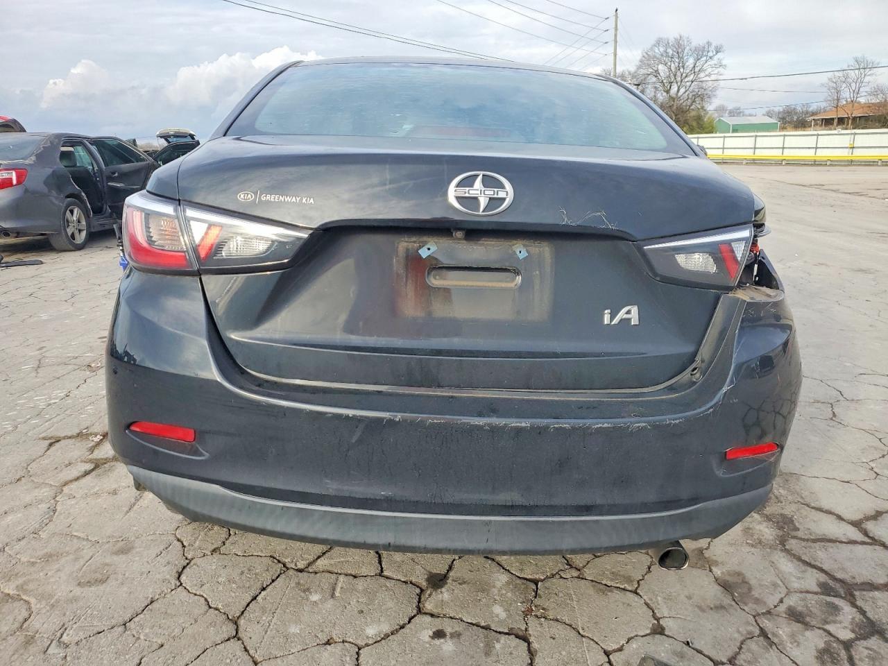 2016 TOYOTA SCION