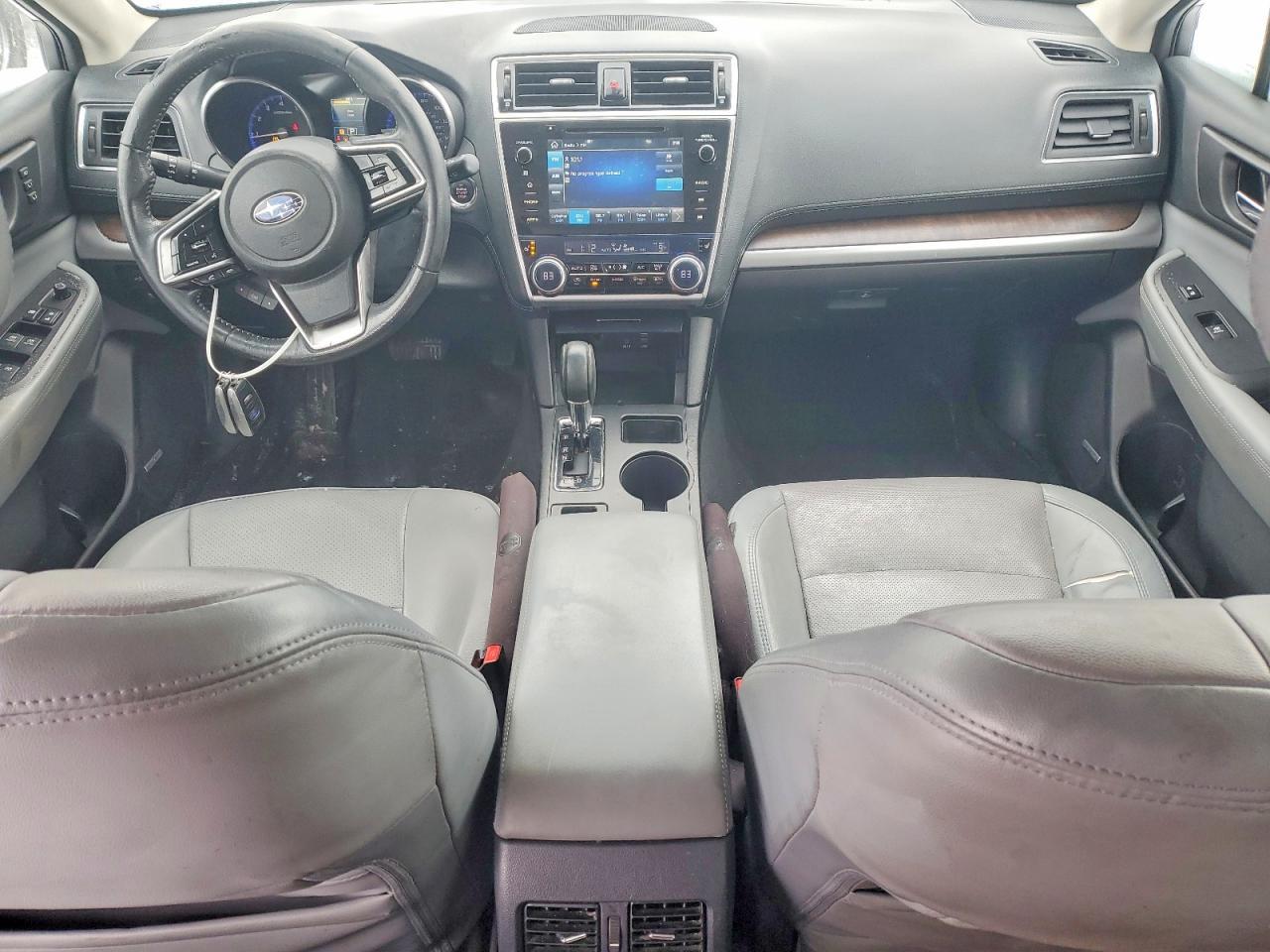 2018 SUBARU Outback