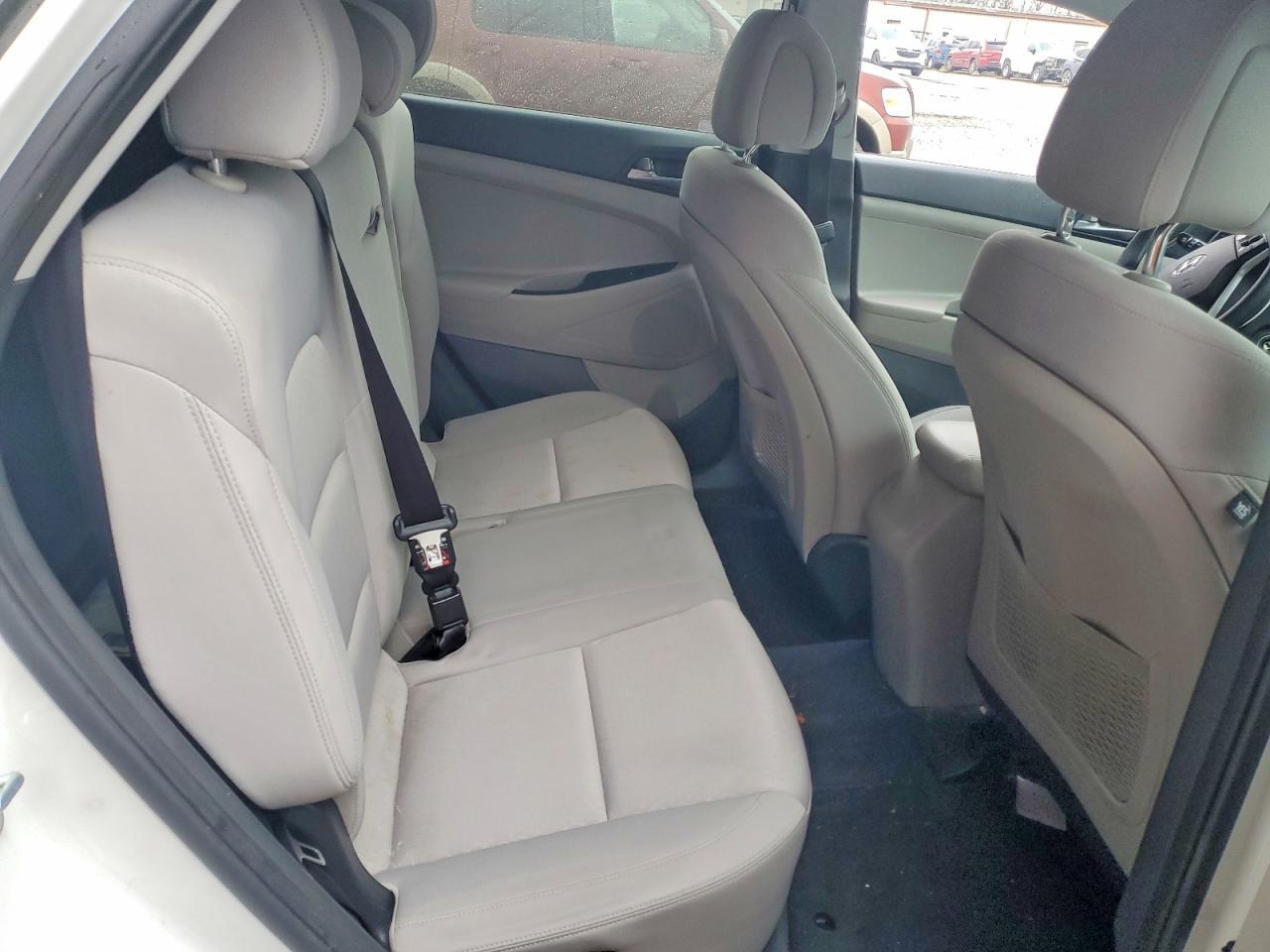 2017 HYUNDAI TUCSON