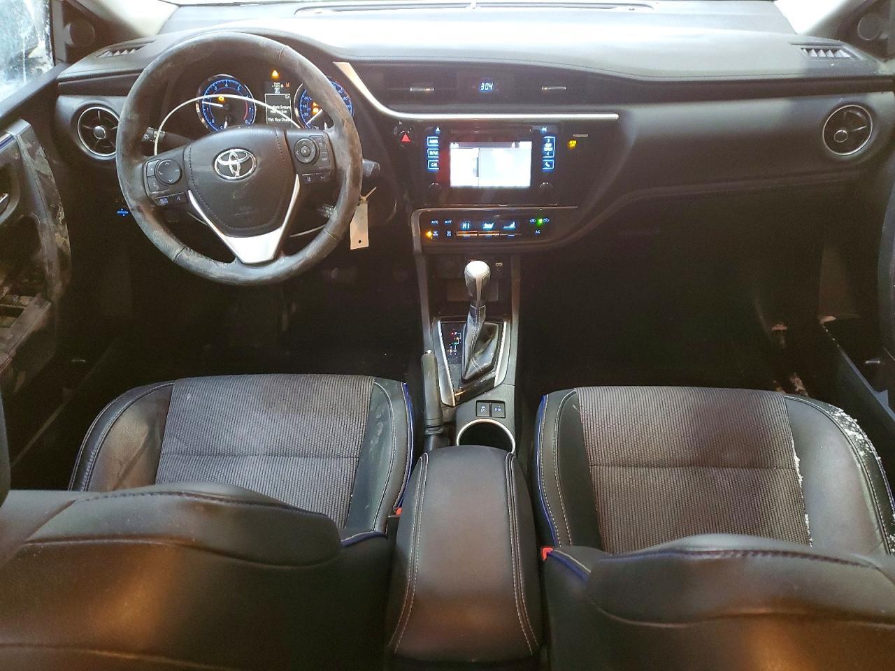 2017 TOYOTA COROLLA