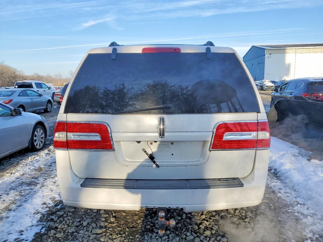2011 LINCOLN Navigator