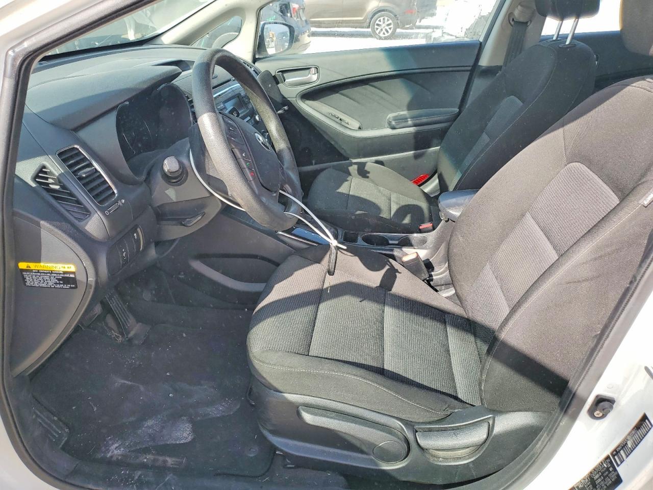 2017 KIA FORTE