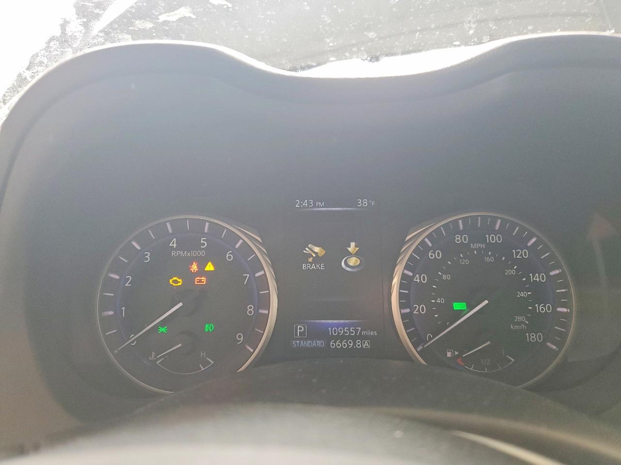 2016 INFINITI Q50