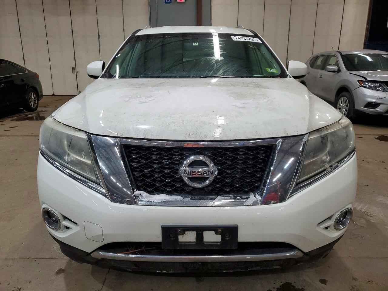 2016 NISSAN PATHFINDER