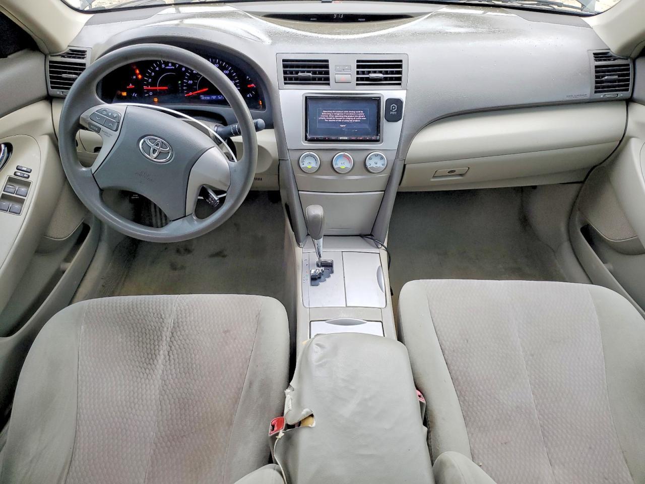 2011 TOYOTA CAMRY