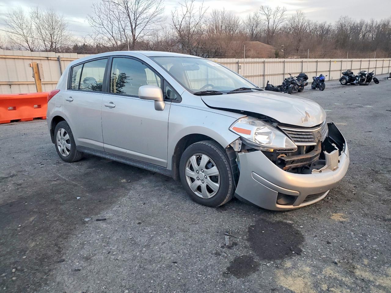 2009 NISSAN VERSA