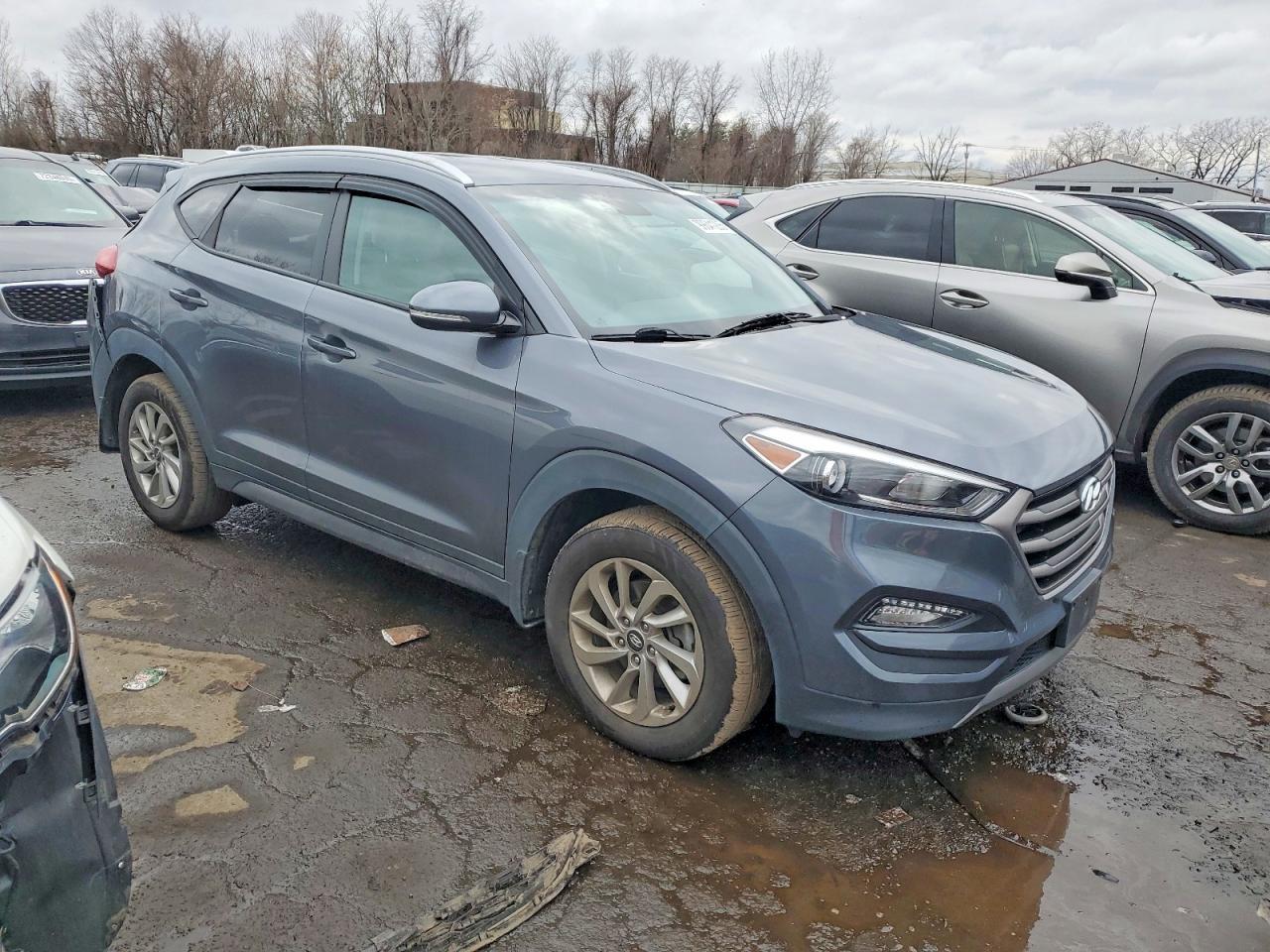 2016 HYUNDAI TUCSON