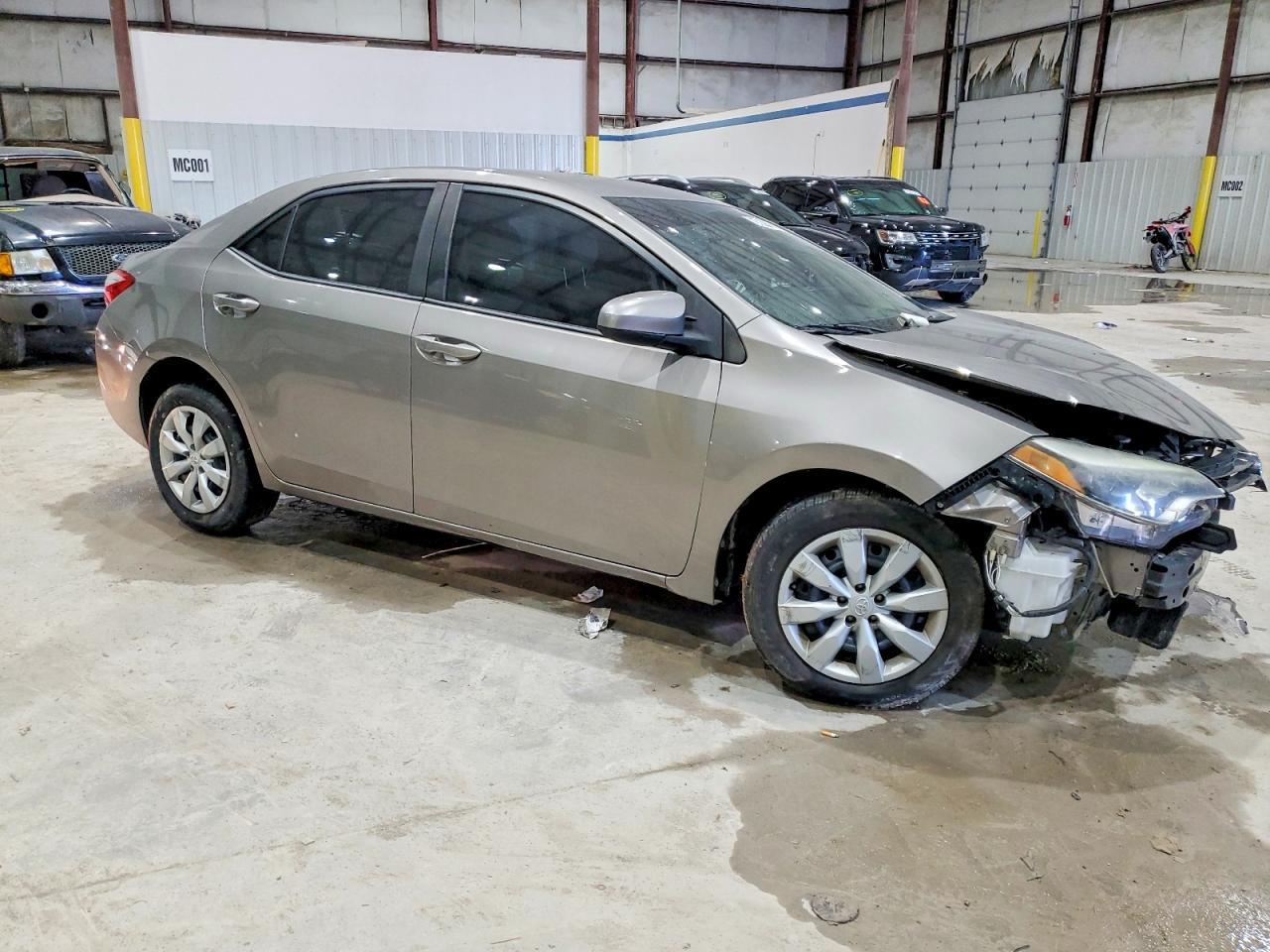 2015 TOYOTA COROLLA