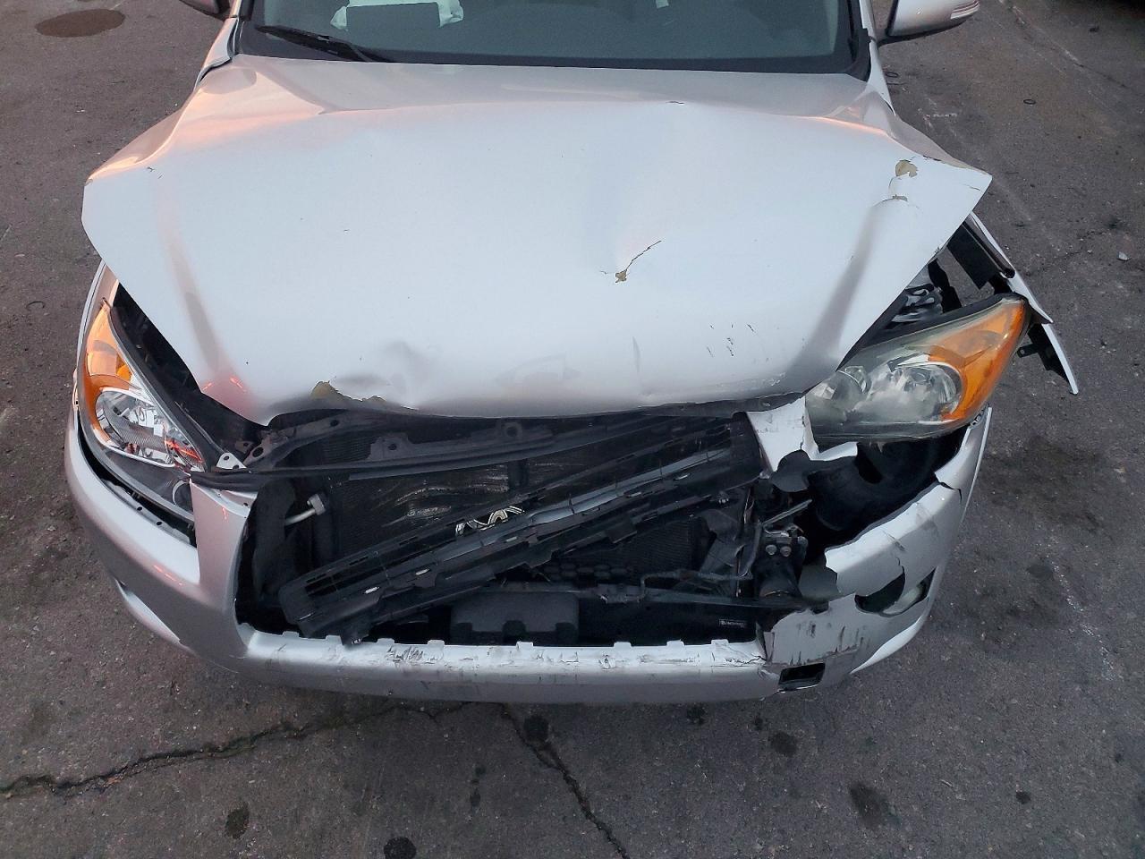 2009 TOYOTA RAV4