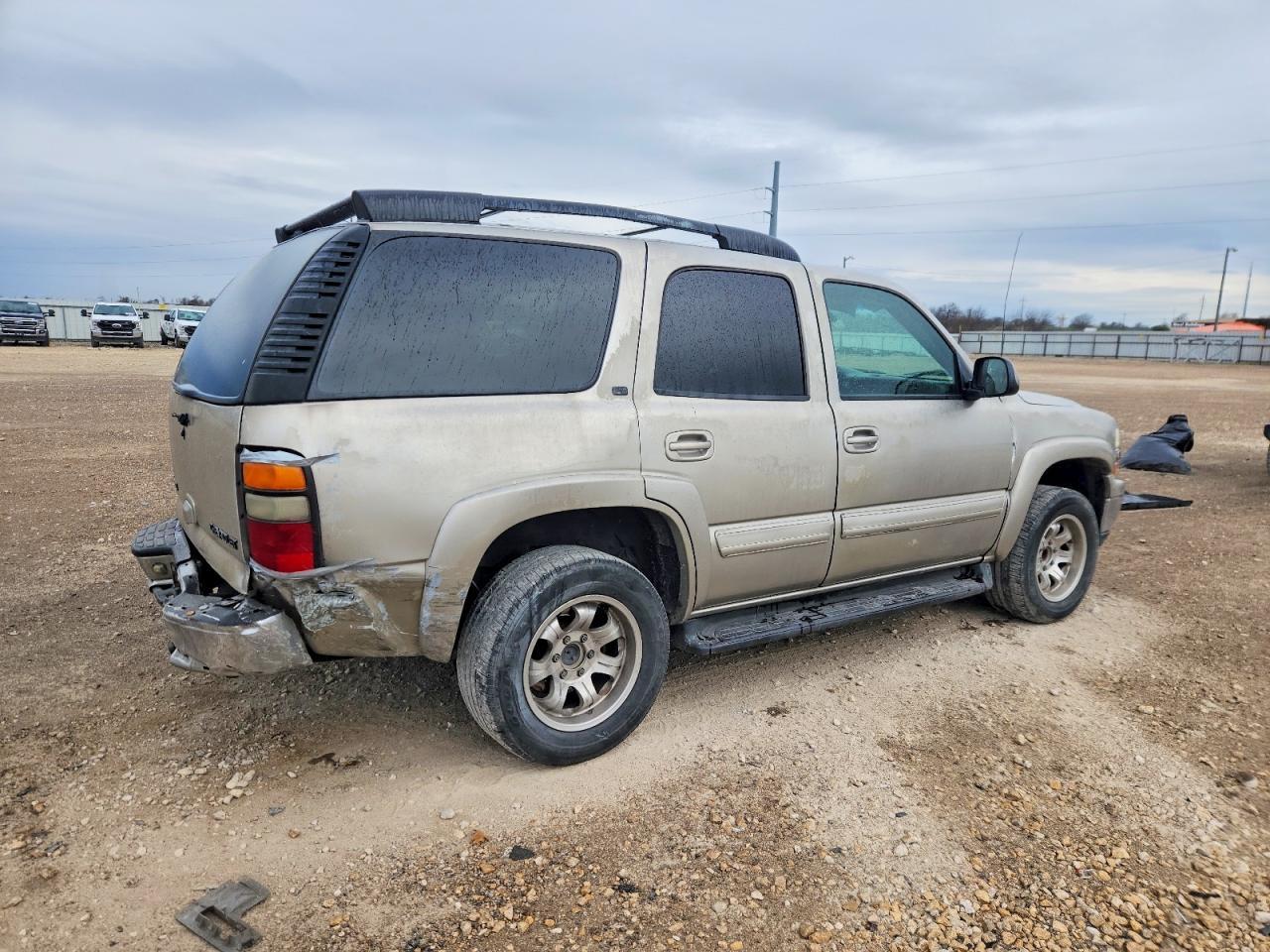 2004 CHEVROLET Tahoe
