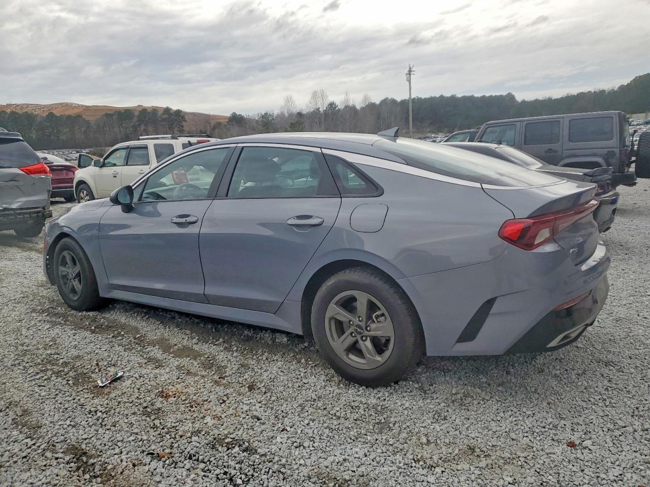 2022 KIA K5