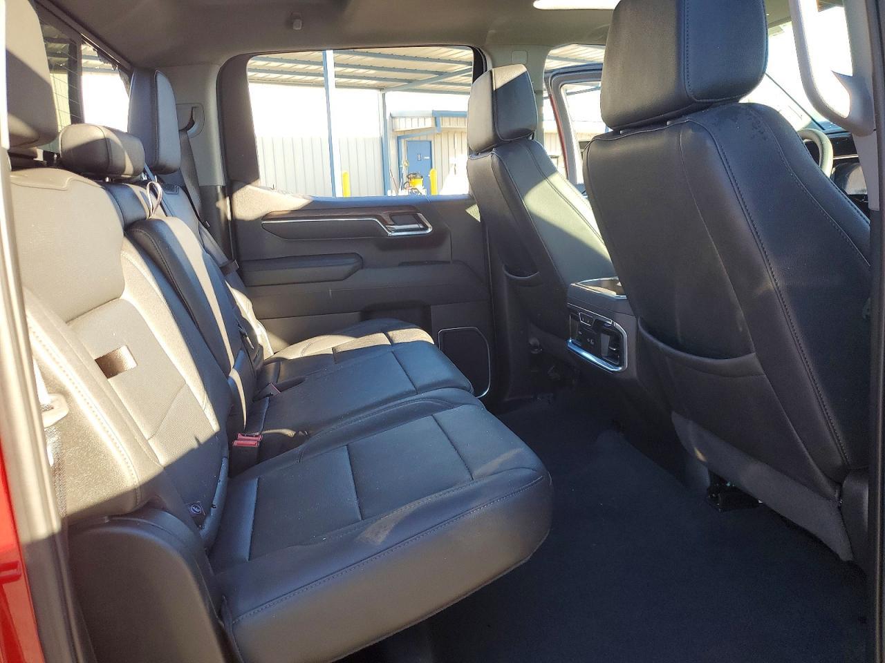 2025 GMC Sierra