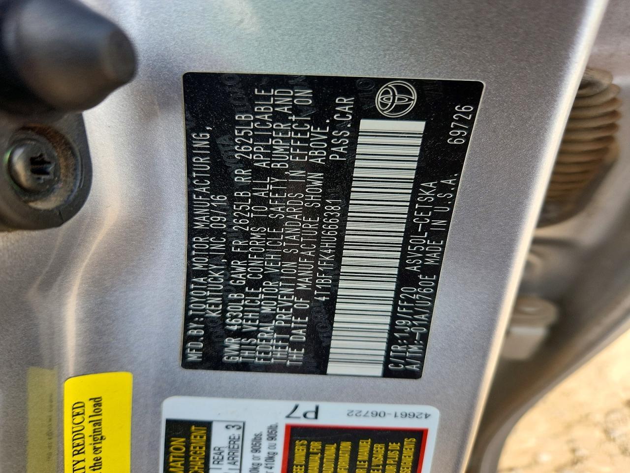 2017 TOYOTA CAMRY