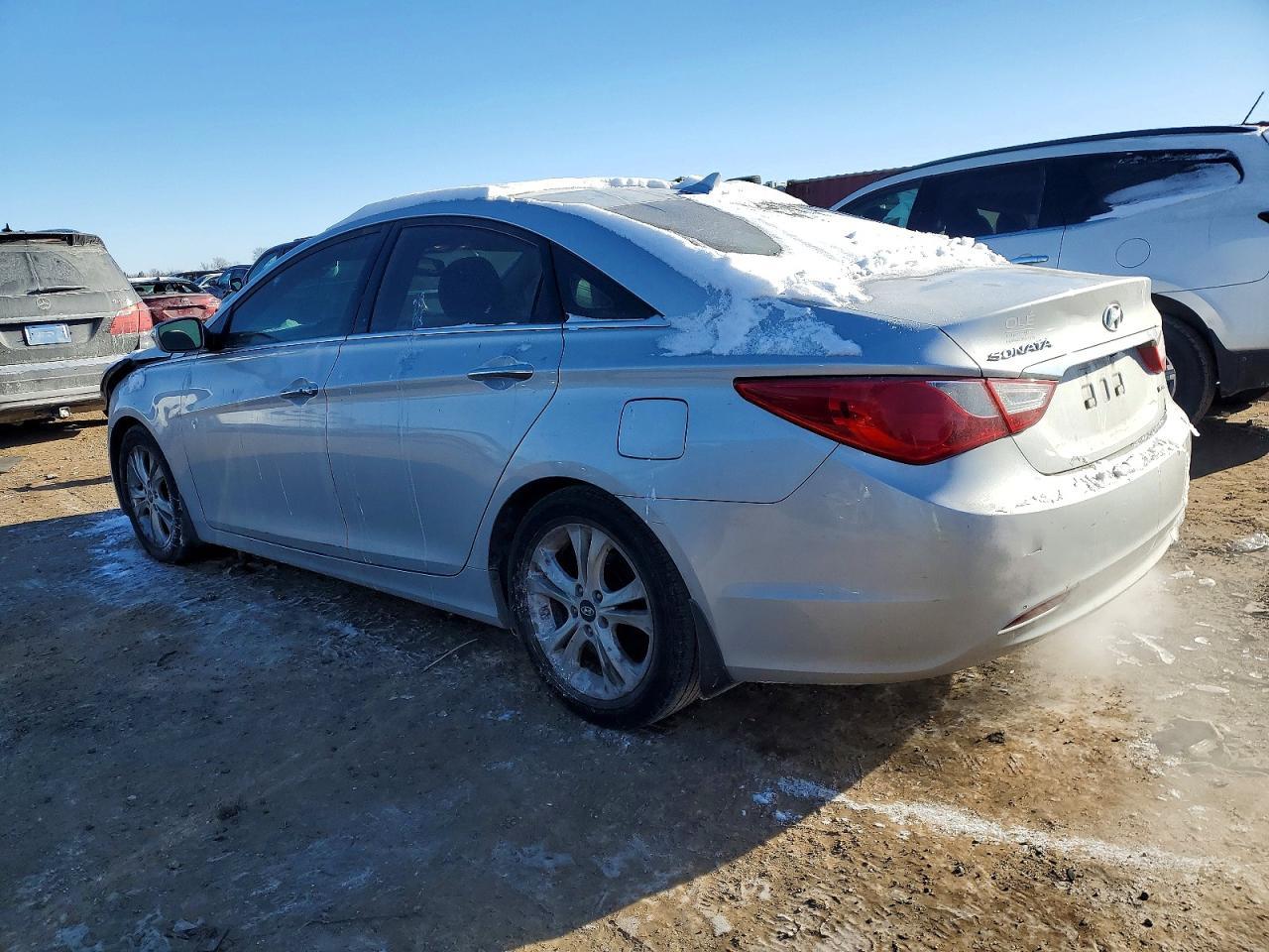 2011 HYUNDAI SONATA