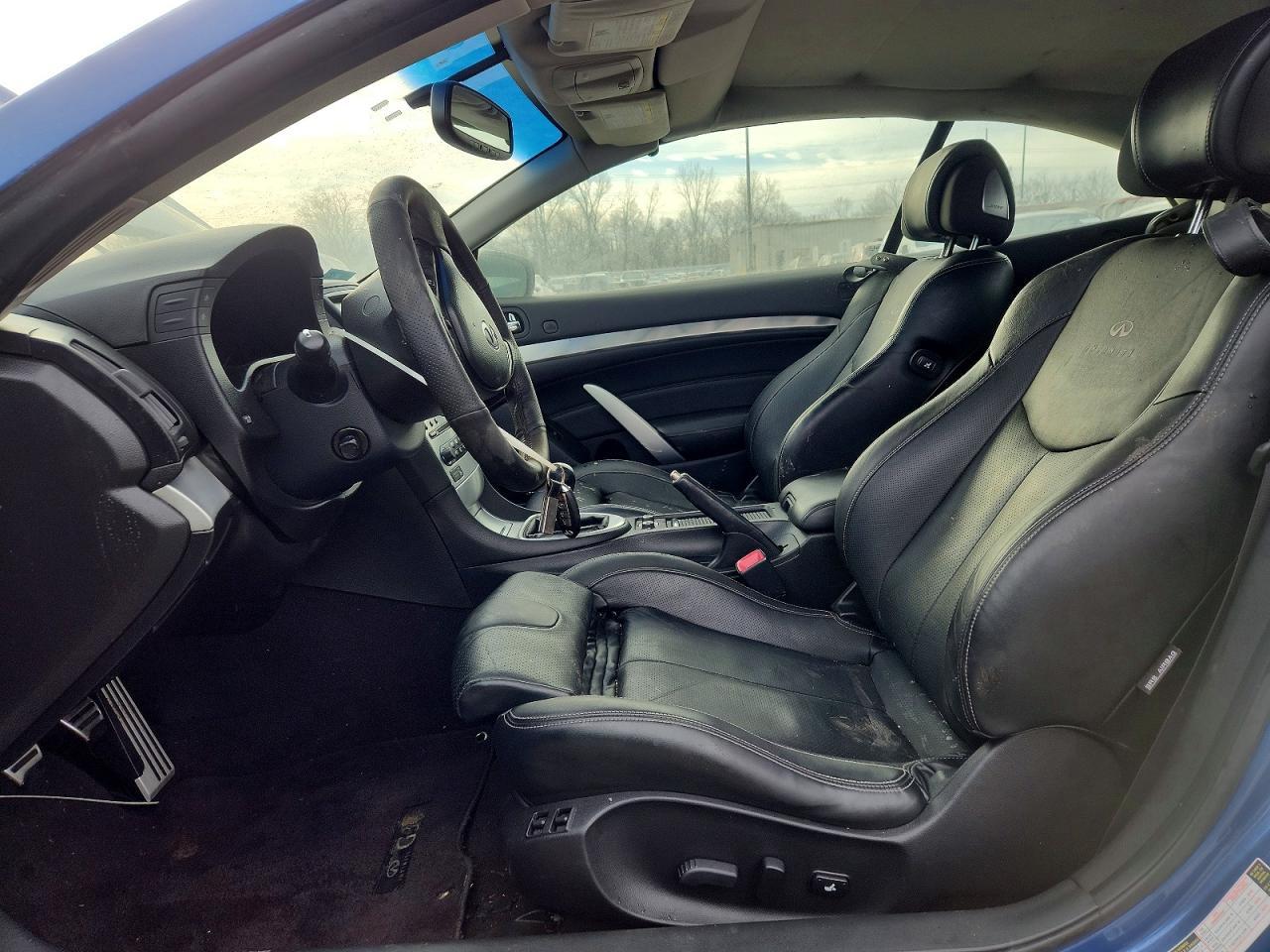 2012 INFINITI G37