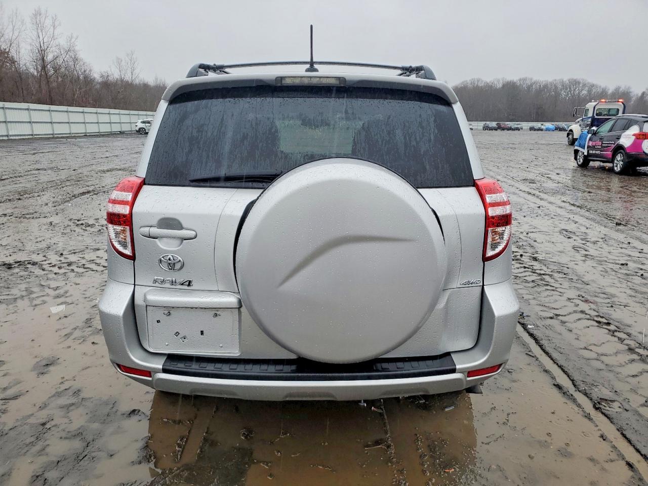 2012 TOYOTA RAV4