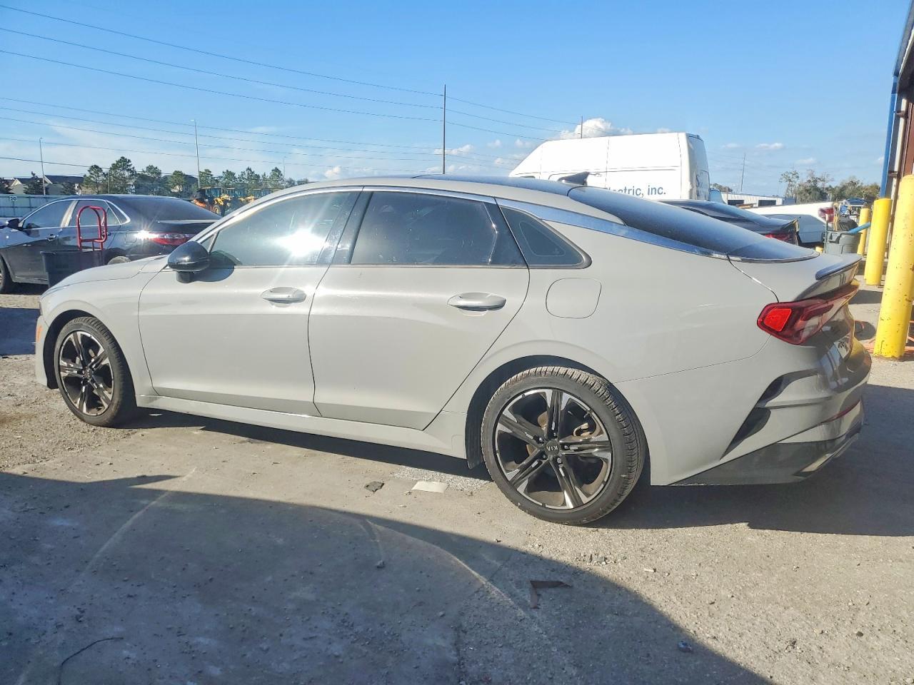2021 KIA K5