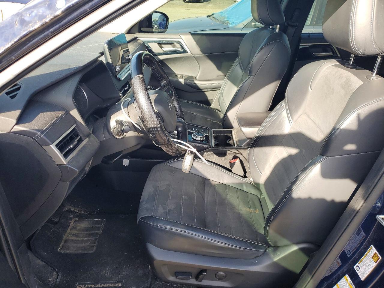 2022 MITSUBISHI outlander