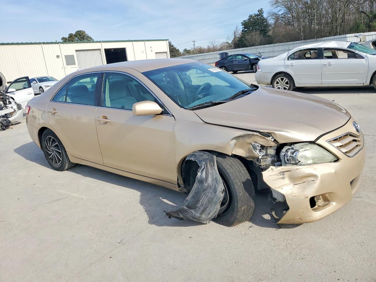 2010 TOYOTA CAMRY