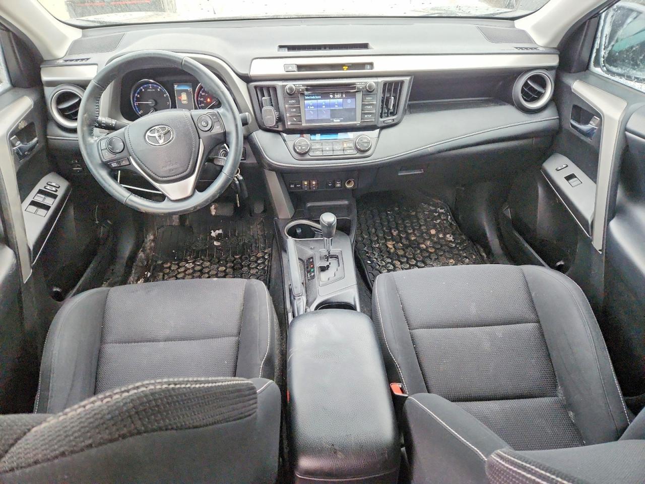 2016 TOYOTA RAV4