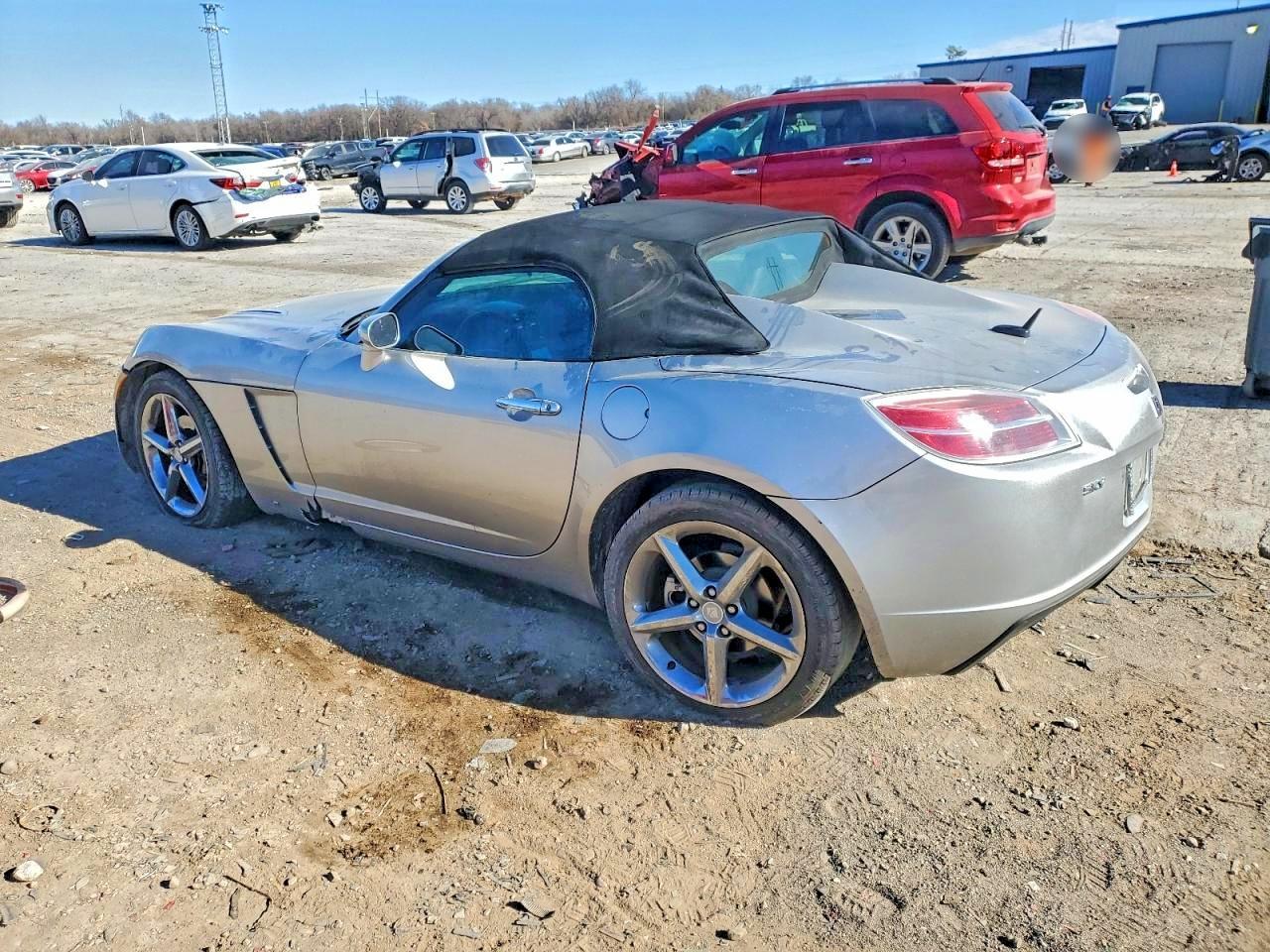 2007 SATURN Sky