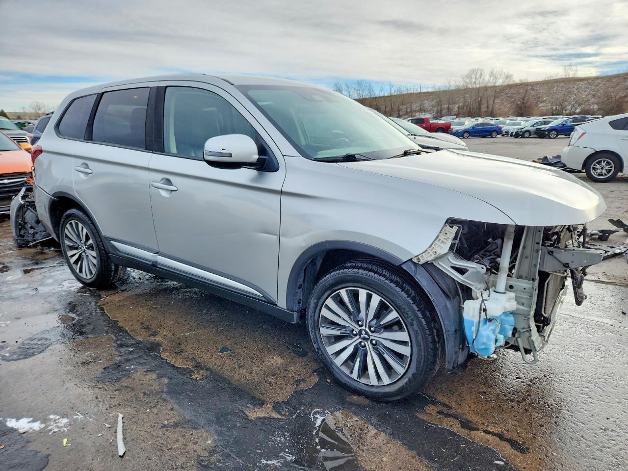 2020 MITSUBISHI outlander