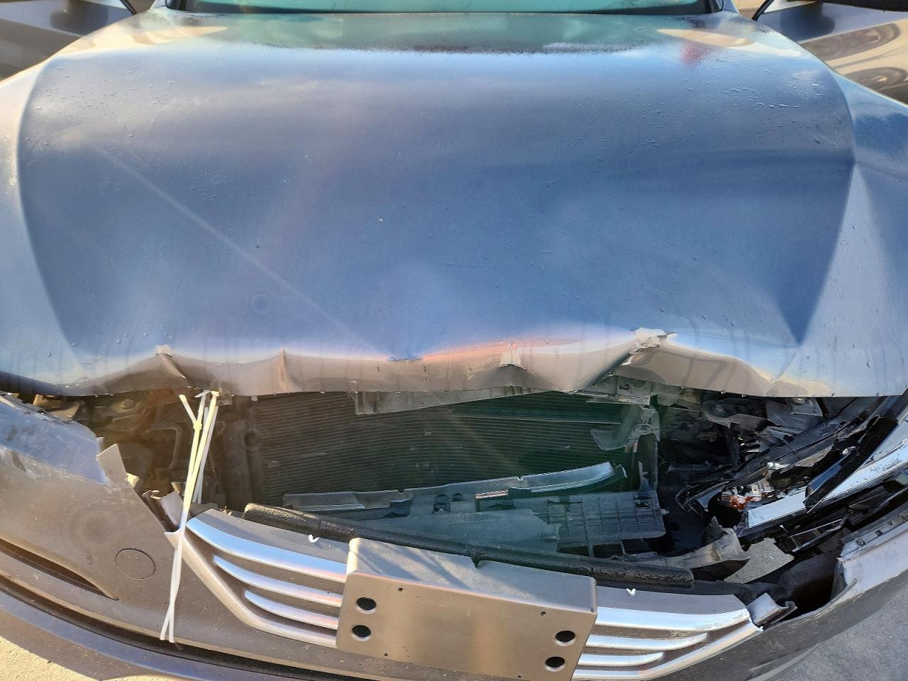 2016 HYUNDAI GENESIS