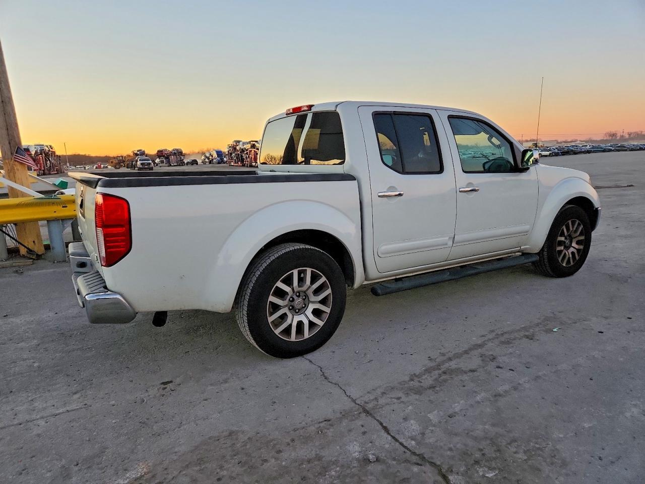 2013 NISSAN Frontier