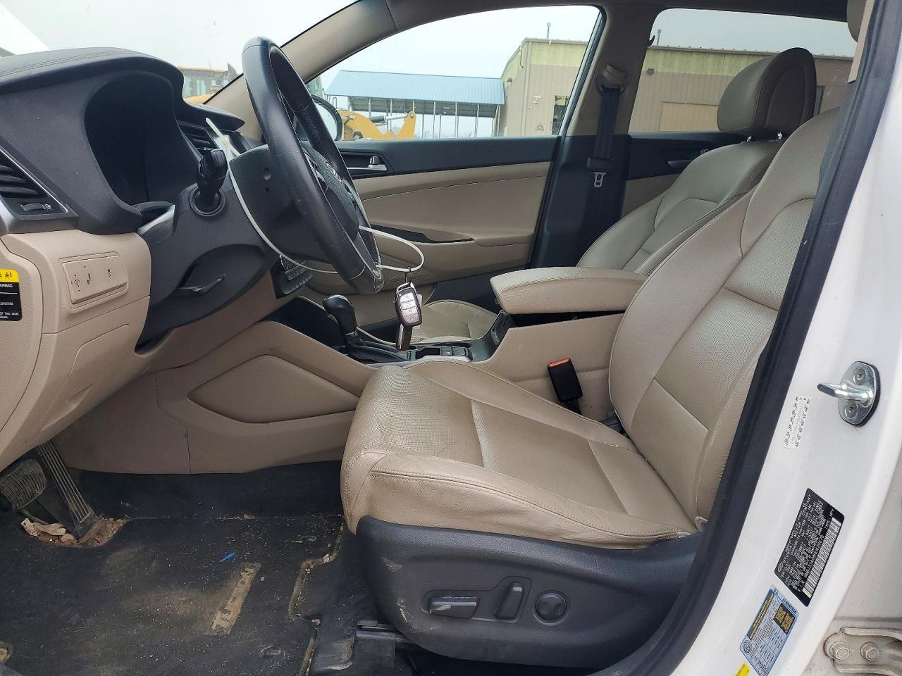 2017 HYUNDAI TUCSON