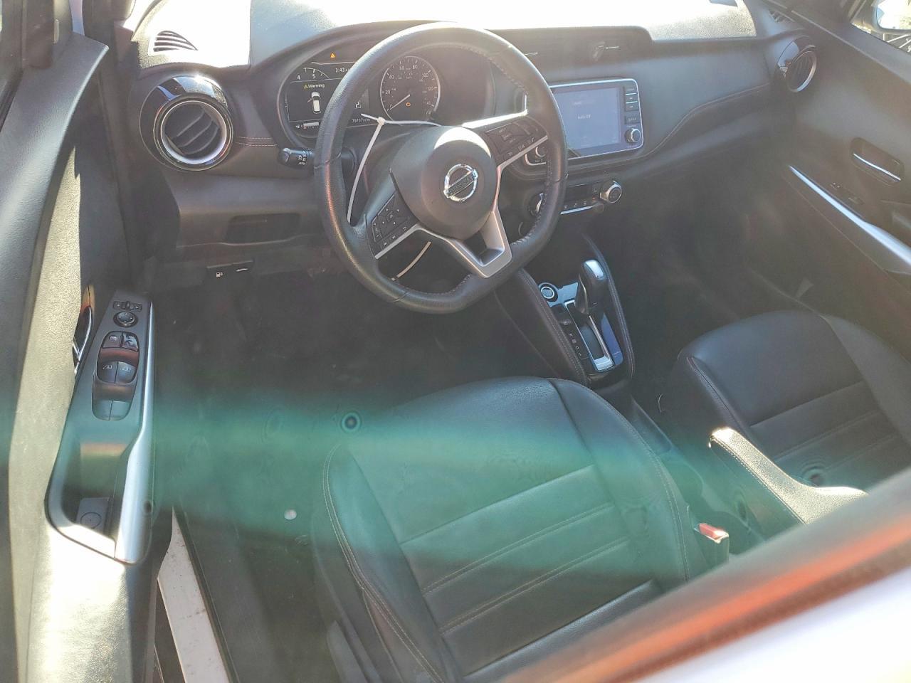 2020 NISSAN KICKS