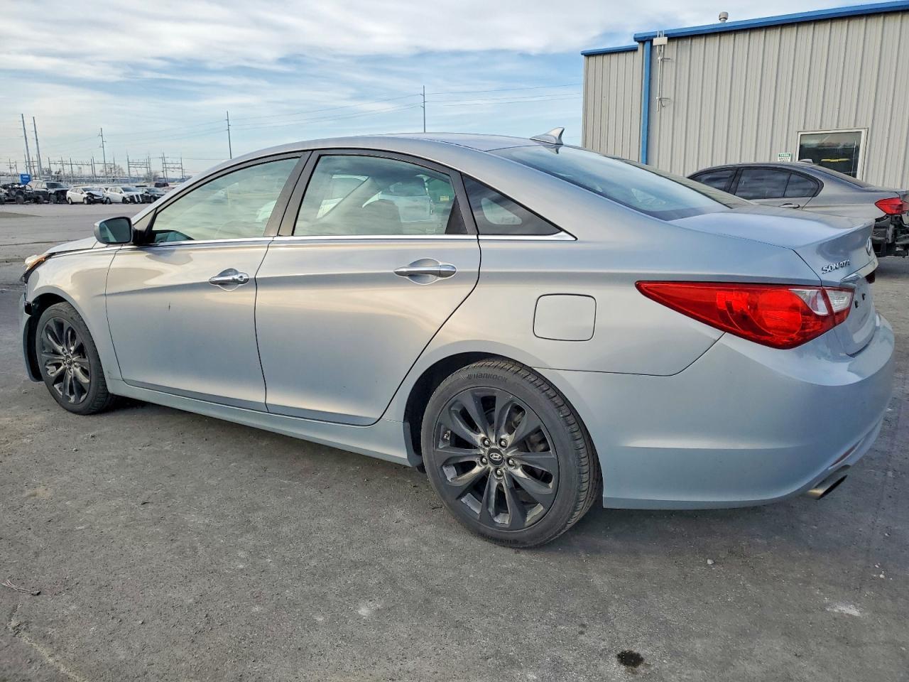 2011 HYUNDAI SONATA