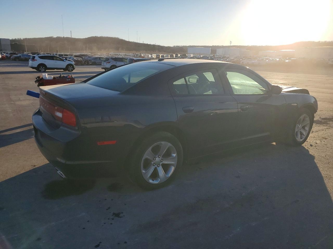 2013 DODGE CHARGER