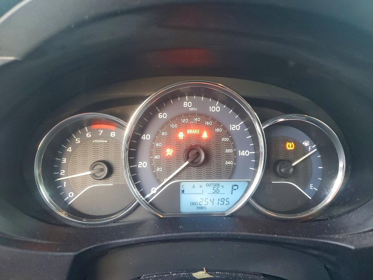 2016 TOYOTA COROLLA